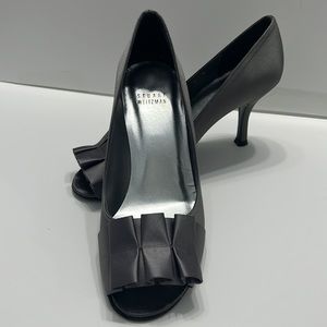 STUART WEITZMAN Pumps dark gray satin Size 7 open toe